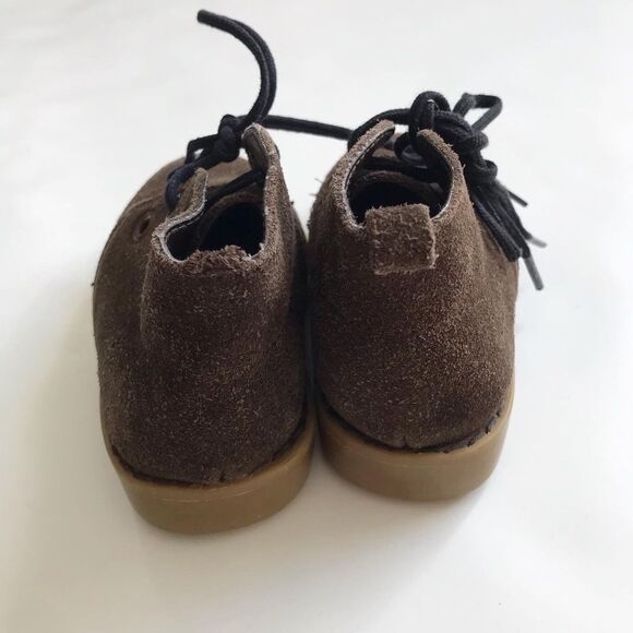 Janie and Jack brown suede chukka boots EUC size 4 toddler - Picture 6 of 7